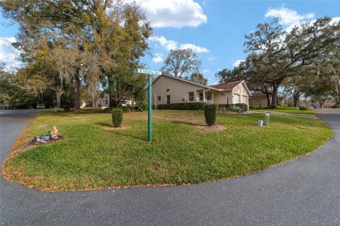 House in Beverly Hills, Florida 2 bedrooms, 86.96 sq.m. № 1716577 - photo 4