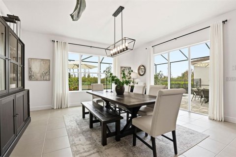 House in Wesley Chapel, Florida 6 bedrooms, 381.92 sq.m. № 2165884 - photo 28