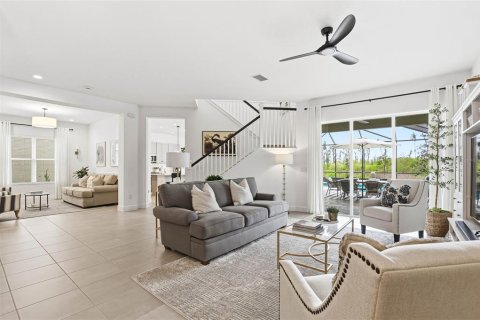House in Wesley Chapel, Florida 6 bedrooms, 381.92 sq.m. № 2165884 - photo 7