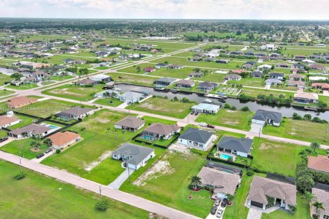 Купить земельный участок в Кейп-Корал, Флорида № 2022436 - фото 15