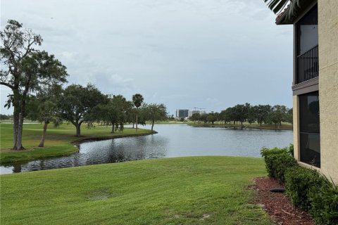 Condominio en alquiler en Clearwater, Florida, 2 dormitorios, 83.89 m2 № 1777214 - foto 3