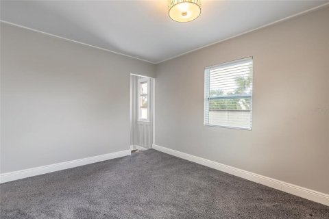 House in Daytona Beach, Florida 3 bedrooms, 283.54 sq.m. № 1760267 - photo 24