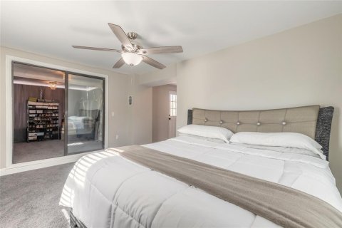 House in Daytona Beach, Florida 3 bedrooms, 283.54 sq.m. № 1760267 - photo 27