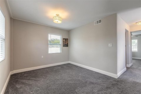 House in Daytona Beach, Florida 3 bedrooms, 283.54 sq.m. № 1760267 - photo 23