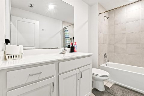 Casa en venta en St. Lucie, Florida, 4 dormitorios, 170.01 m2 № 2206719 - foto 28