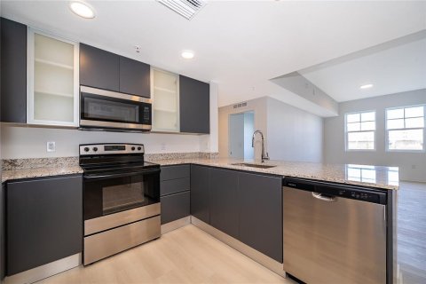 Copropriété à louer à Orlando, Floride: 2 chambres, 95.04 m2 № 2147526 - photo 7
