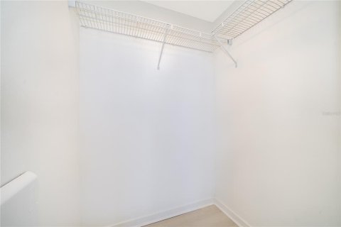 Copropriété à louer à Orlando, Floride: 2 chambres, 95.04 m2 № 2147526 - photo 16