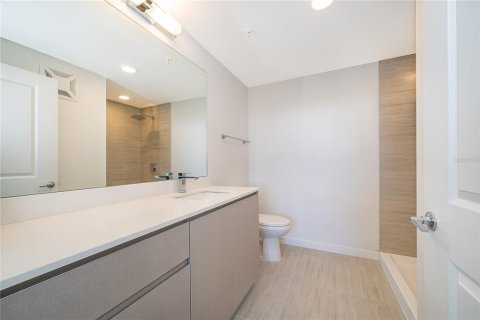 Copropriété à louer à Orlando, Floride: 2 chambres, 95.04 m2 № 2147526 - photo 13