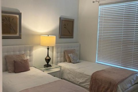 Touwnhouse à vendre à Clermont, Floride: 3 chambres, 139.45 m2 № 2266510 - photo 5