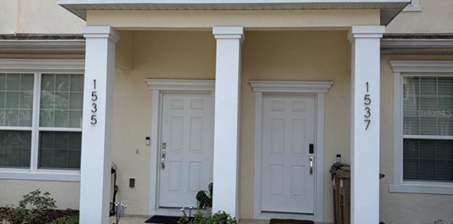 Touwnhouse à Clermont, Floride 3 chambres, 139.45 m2 № 2266510