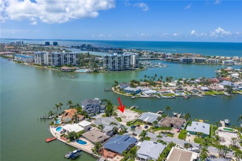 Terreno en venta en Treasure Island, Florida № 1883080 - foto 11
