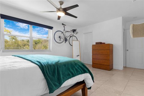 Touwnhouse à louer à South Miami, Floride: 3 chambres, 151.62 m2 № 2377170 - photo 19