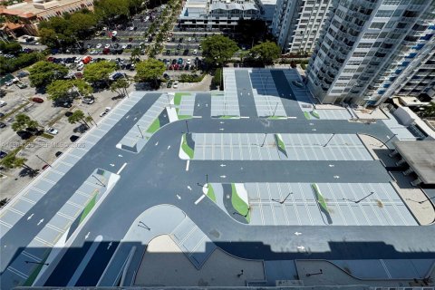 Condo in Aventura, Florida, 1 bedroom  № 2026758 - photo 11