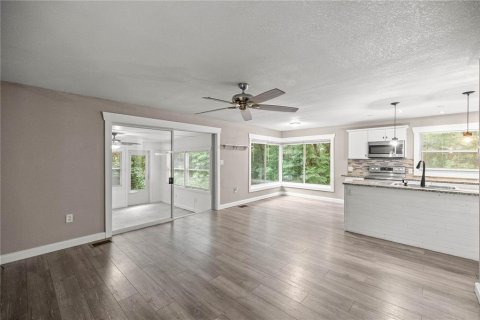 House in Ocala, Florida 4 bedrooms, 134.89 sq.m. № 1826466 - photo 8