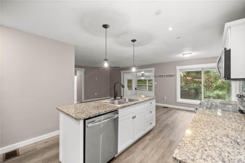 House in Ocala, Florida 4 bedrooms, 134.89 sq.m. № 1826466 - photo 6