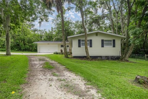 House in Ocala, Florida 4 bedrooms, 134.89 sq.m. № 1826466 - photo 3