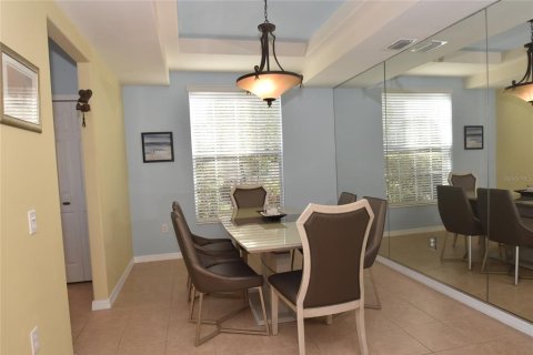 Condo in Sarasota, Florida, 2 bedrooms  № 1615963 - photo 4