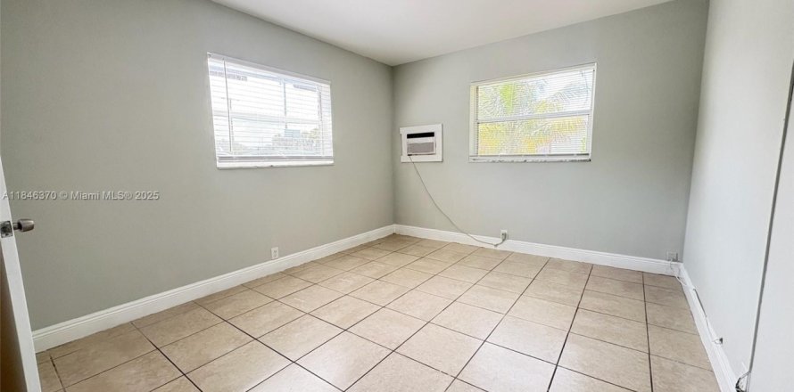 Villa ou maison à Oakland Park, Floride 1 chambre, 139.91 m2 № 1844221
