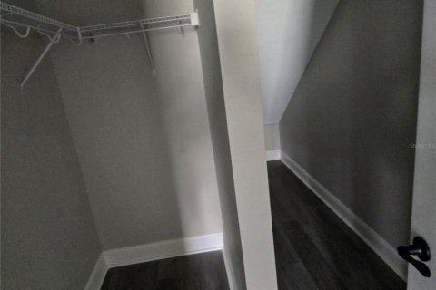 Villa ou maison à louer à Tampa, Floride: 4 chambres, 156.35 m2 № 2403001 - photo 10