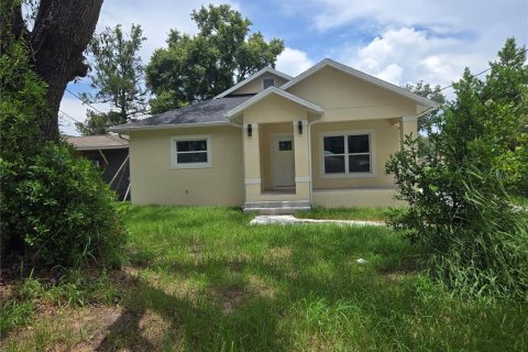 Villa ou maison à louer à Tampa, Floride: 4 chambres, 156.35 m2 № 2403001 - photo 3