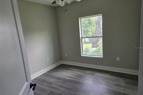 Villa ou maison à louer à Tampa, Floride: 4 chambres, 156.35 m2 № 2403001 - photo 27
