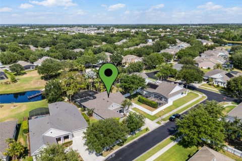 House in Orlando, Florida 4 bedrooms, 250.93 sq.m. № 1182106 - photo 1