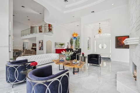 Casa en venta en Weston, Florida, 6 dormitorios, 695.65 m2 № 1999687 - foto 9