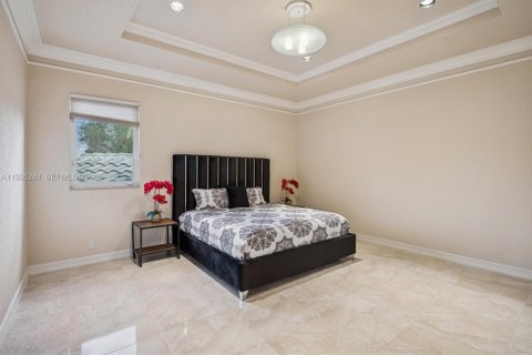 Casa en venta en Weston, Florida, 6 dormitorios, 695.65 m2 № 1999687 - foto 26