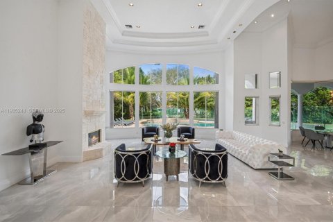 Casa en venta en Weston, Florida, 6 dormitorios, 695.65 m2 № 1999687 - foto 5