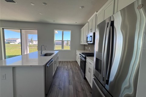 Villa ou maison à louer à Minneola, Floride: 4 chambres, 237.83 m2 № 2429079 - photo 10