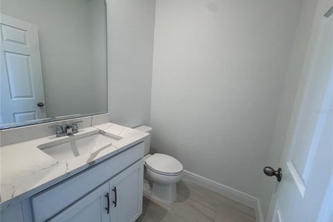 Villa ou maison à louer à Minneola, Floride: 4 chambres, 237.83 m2 № 2429079 - photo 5