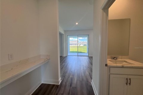 Villa ou maison à louer à Minneola, Floride: 4 chambres, 237.83 m2 № 2429079 - photo 4