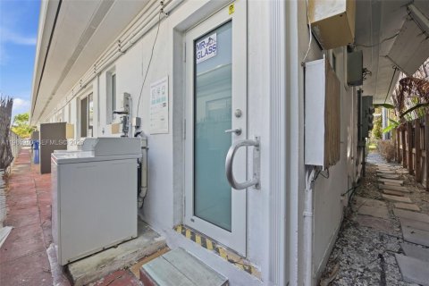 Купить коммерческую недвижимость в Майами-Бич, Флорида № 2032350 - фото 29