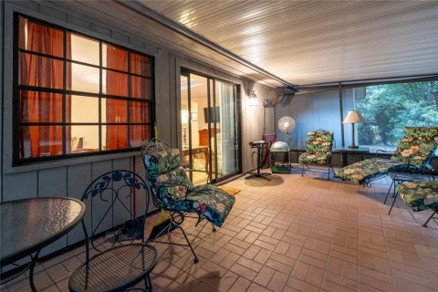 Villa ou maison à vendre à DeLand, Floride: 3 chambres, 160.91 m2 № 1586064 - photo 9