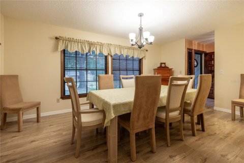 Villa ou maison à vendre à DeLand, Floride: 3 chambres, 160.91 m2 № 1586064 - photo 17