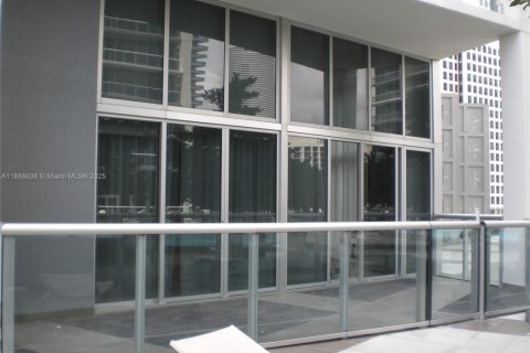 Condo in Miami, Florida, 4 bedrooms  № 1945784 - photo 8