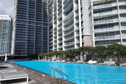 Condo in Miami, Florida, 4 bedrooms  № 1945784 - photo 28