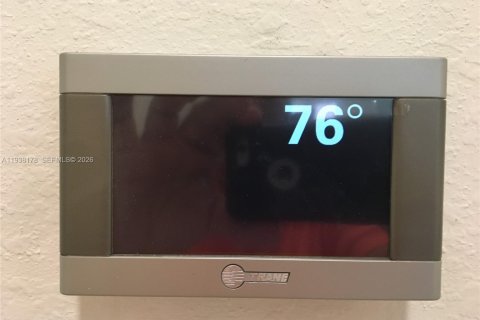 House in Homestead, Florida 5 bedrooms, 296.92 sq.m. № 1996662 - photo 9