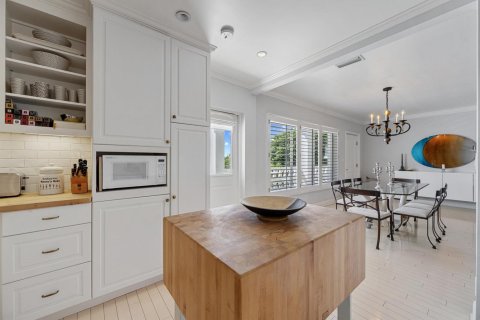 Copropriété à vendre à Palm Beach, Floride: 2 chambres, 118.36 m2 № 2087749 - photo 9