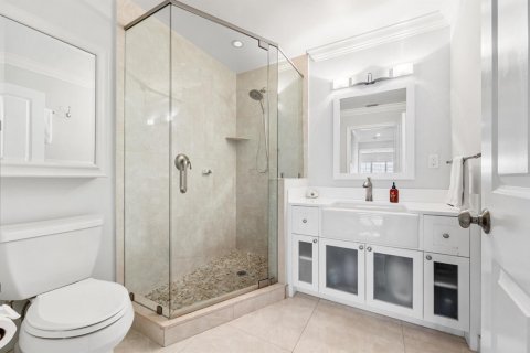 Copropriété à vendre à Palm Beach, Floride: 2 chambres, 118.36 m2 № 2087749 - photo 11