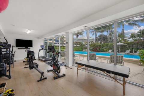 Copropriété à vendre à Palm Beach, Floride: 2 chambres, 118.36 m2 № 2087749 - photo 16