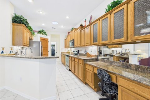 House in Dunnellon, Florida 3 bedrooms, 194.07 sq.m. № 2142541 - photo 7