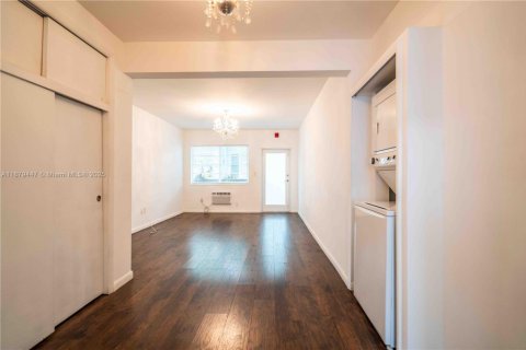 Apartamento en alquiler en Miami Beach, Florida, 41.81 m2 № 1922158 - foto 7
