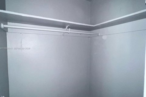 Купить коммерческую недвижимость в Майами, Флорида 198.63м2, № 2045861 - фото 10