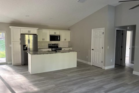 Villa ou maison à vendre à Dunnellon, Floride: 4 chambres, 151.99 m2 № 1846611 - photo 11