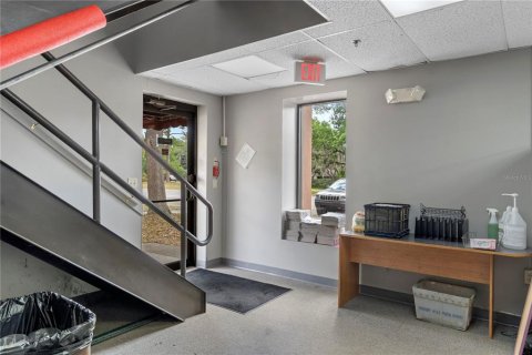 Immobilier commercial à louer à Crystal River, Floride: 504.46 m2 № 1631440 - photo 12