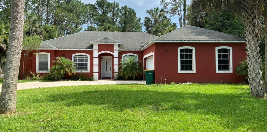 Villa ou maison à Eustis, Floride 4 chambres, 172.43 m2 № 2102345