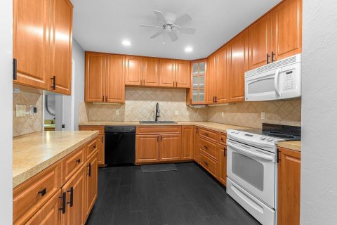 Villa ou maison à vendre à Vero Beach, Floride: 3 chambres, 129.88 m2 № 2261894 - photo 8
