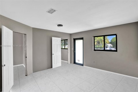 Villa ou maison à vendre à Homestead, Floride: 4 chambres, 135.64 m2 № 2080035 - photo 15