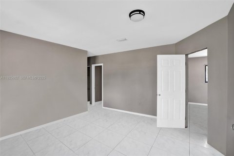 Villa ou maison à vendre à Homestead, Floride: 4 chambres, 135.64 m2 № 2080035 - photo 14